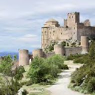 Zamek w Loarre w skali 1:200 1007ab